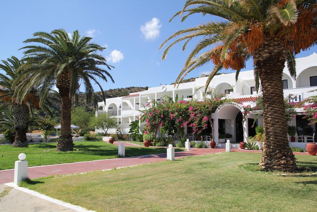 Mediterranean Hotel Karpathos Extérieur photo